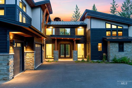 38 Bella Vista Ct, McCall, ID, 83638 | Card Image