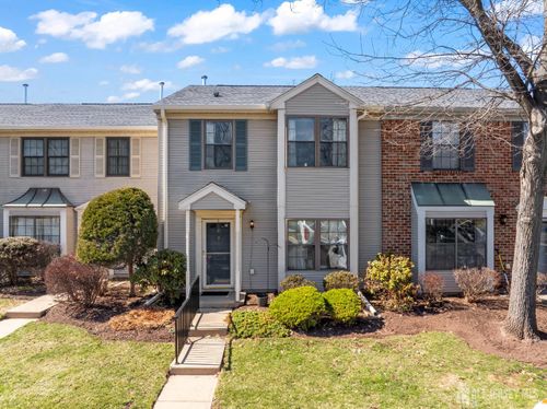 4 Daniel Dr, Franklin Park, NJ, 08823-1338 | Card Image
