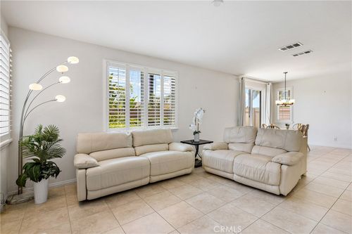 829 Lincoln Glen Dr, Buena Park, CA, 90620-4232 | Card Image