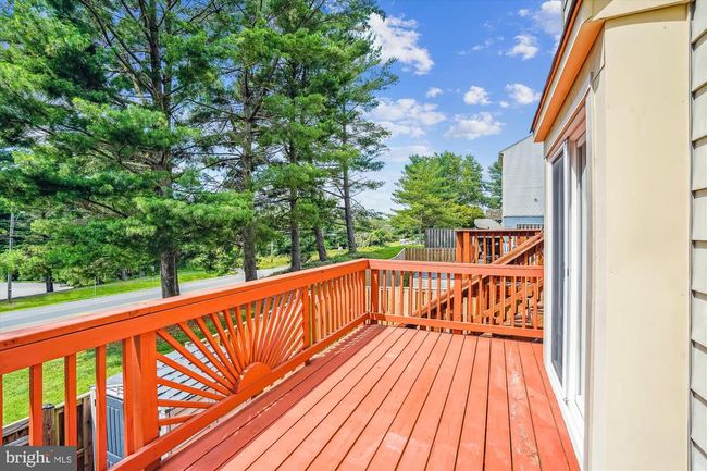 5521 Lakewhite Ct, Townhouse with 3 bedrooms, 4 bathrooms and null parking in FAIRFAX VA | Image 15