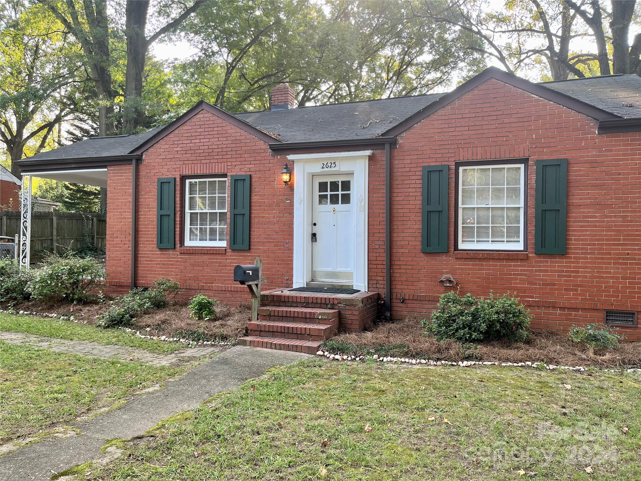 Lumina Ave, Charlotte, NC 28208