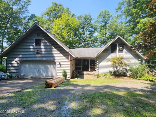 190 Pinecrest Ln, Shickshinny, PA, 18655-3130 | Card Image