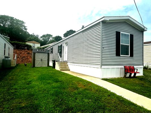 lot-10-435 High St, Mystic, CT, 06355-1732 | Card Image