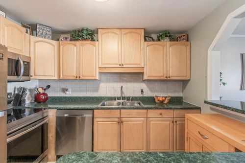 apt-3b-2413 Randall Ln, Arlington Heights, IL, 60004-1048 | Card Image