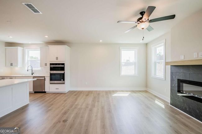 47 - 4202 Adler Cir, House other with 5 bedrooms, 4 bathrooms and 2 parking in Buford GA | Image 10
