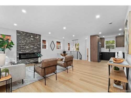 639 Albion St, Denver, CO, 80220-4917 | Card Image