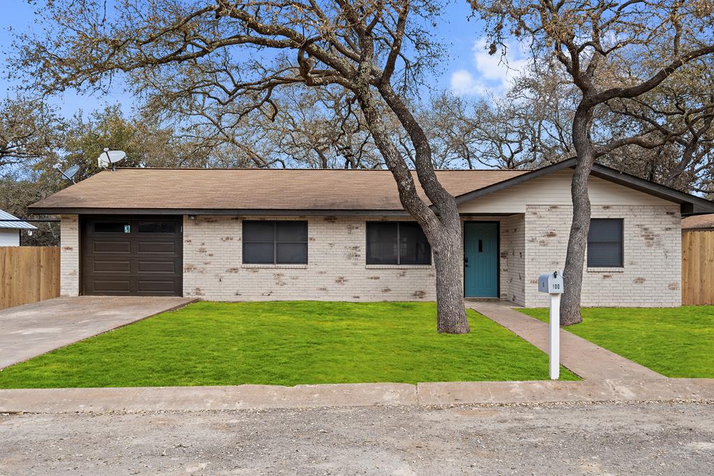 Chupadero , Johnson City, TX 78636