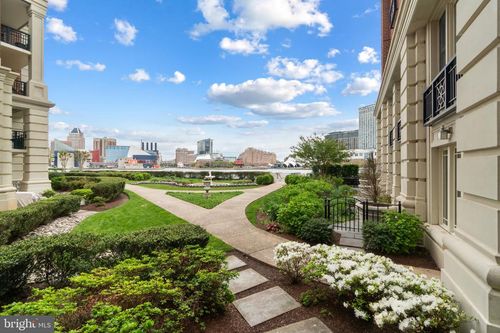130-801 Key Hwy, BALTIMORE, MD, 21230-3988 | Card Image