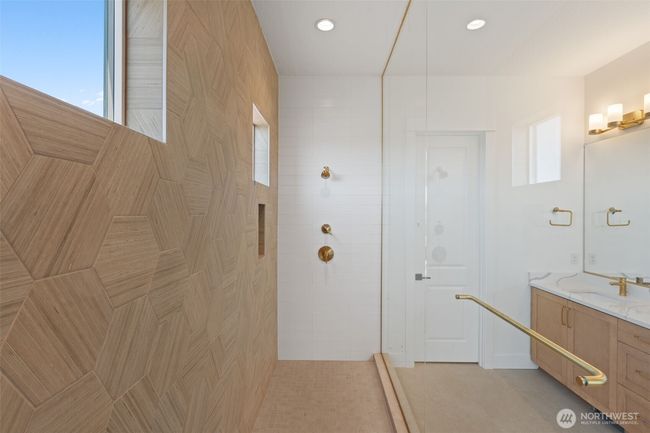 382 W Fir Loop, House other with 6 bedrooms, 5 bathrooms and 4 parking in Washougal WA | Image 26
