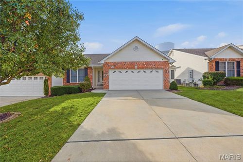 19b-63 Coppergate Court, St Peters, MO, 63376 | Card Image