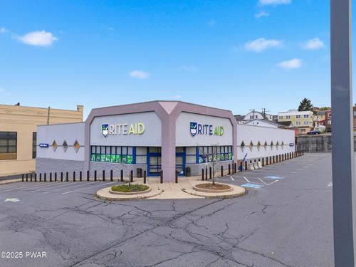 20 Locust St, Nanticoke, PA, 18634 | Card Image