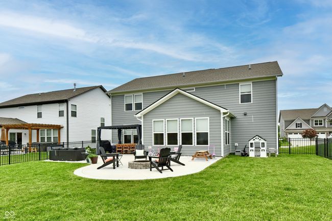 Back yard | Image 75