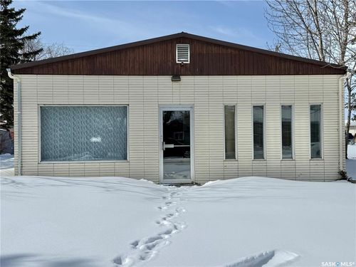 124 1st St E, Spiritwood, SK, S0J2M0 | Card Image