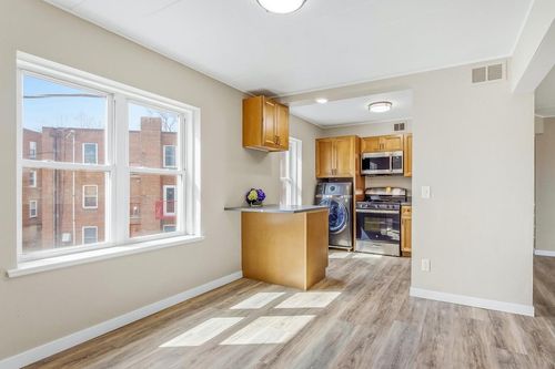 6-24 Sherman Ter, Madison, WI, 53704-4429 | Card Image