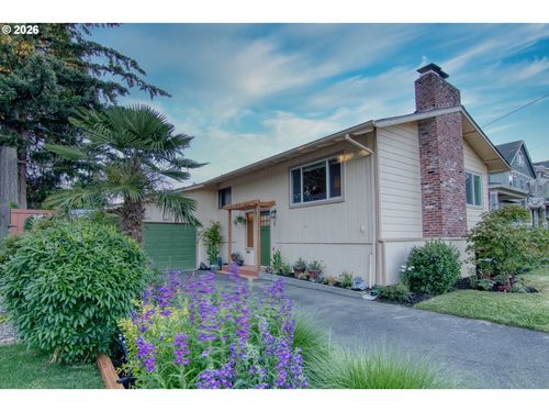 6843 N Swift St, Portland, OR, 97203-1362 | Card Image