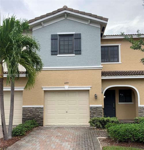 429-429 Ne 194th Ter, Miami, FL, 33179-3996 | Card Image
