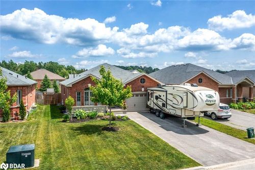 23 Hatton Dr, Penetanguishene, ON, L9M0V7 | Card Image