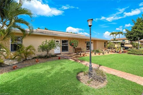 16-561 Palm View Dr, NAPLES, FL, 34110-5717 | Card Image