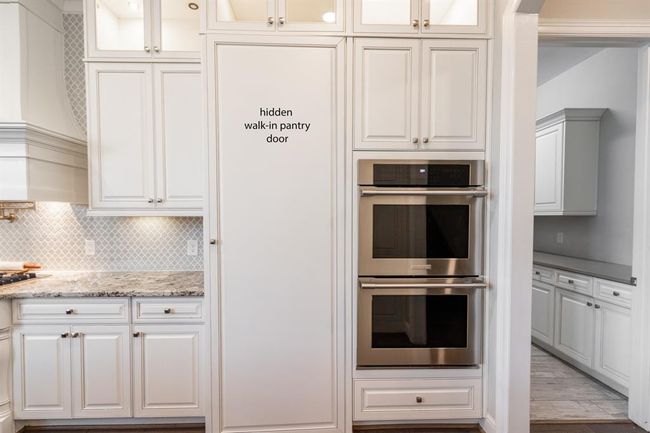 2218 Pleasant Hill Dr, House other with 5 bedrooms, 5 bathrooms and 3 parking in Friendswood TX | Image 8