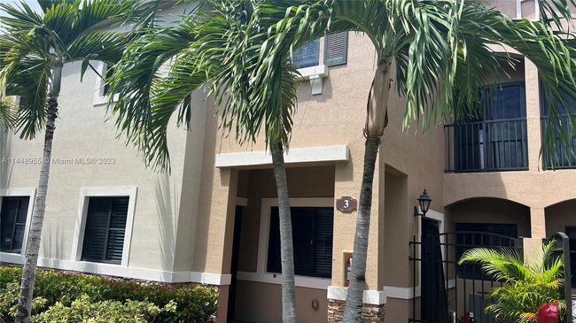 26 - 22411 Sw 88 Th Pl, Condo with 3 bedrooms, 2 bathrooms and null parking in Cutler Bay FL | Image 6