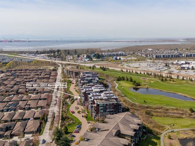 401 - 5055 Springs Blvd, Condo with 3 bedrooms, 2 bathrooms and 2 parking in Delta BC | Image 4