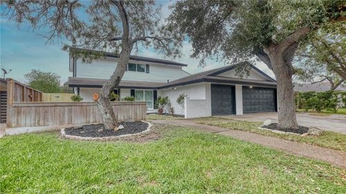 1113 Delta Dr, Corpus Christi, TX, 78412-3717 | Card Image