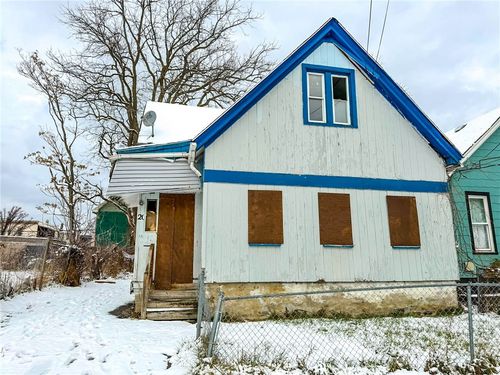 20 Eiffel Pl, Rochester, NY, 14621-4714 | Card Image