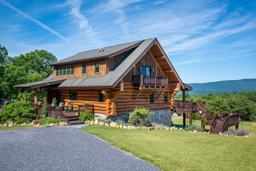 2199 Cheyennes Trl, GERRARDSTOWN, WV, 25420-4491 | Card Image