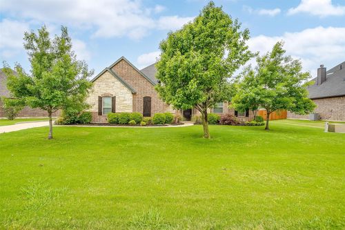 957 Prairie Timber Rd, Burleson, TX, 76028-7658 | Card Image