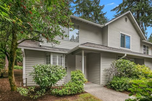 8527 134th Court Ne, Redmond, WA, 98052 | Card Image