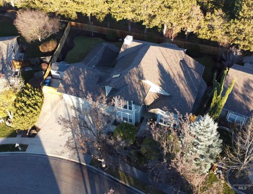 7736 W Bayhill St, Boise, ID, 83704-0703 | Card Image