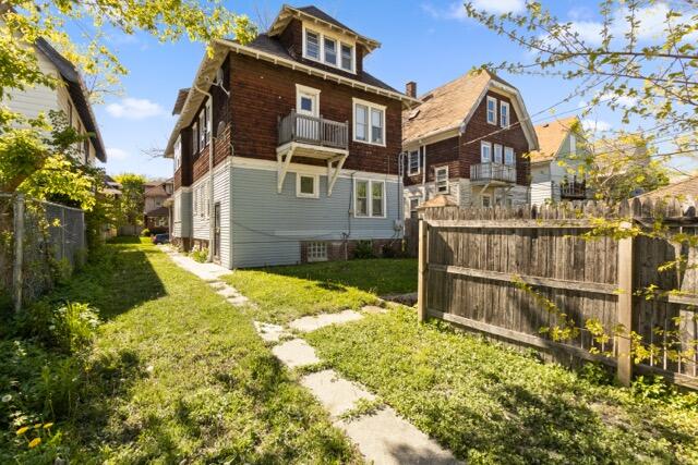 Residential Income in Milwaukee 3