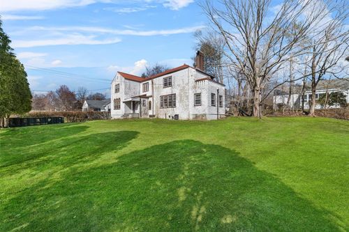 47 Brookfield Rd, Mount Vernon, NY, 10552-1303 | Card Image