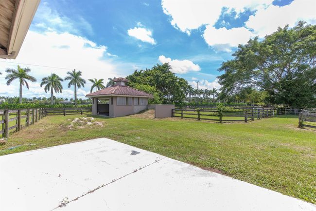 15360 Estancia Lane, House other with 3 bedrooms, 2 bathrooms and null parking in Wellington FL | Image 57