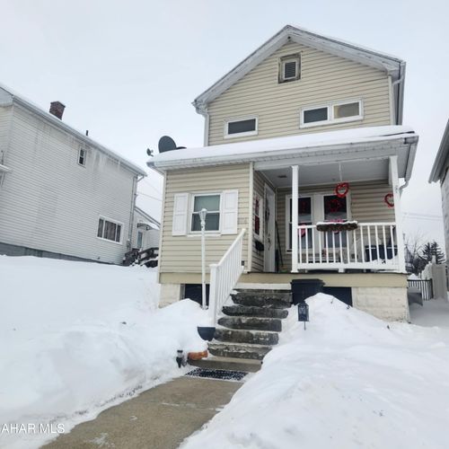 4116 Beale Ave, Altoona, PA, 16601-1228 | Card Image