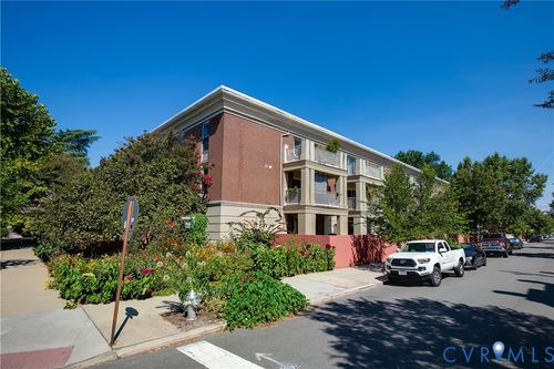 u10-2100 Grove Ave, Richmond, VA, 23220-4556 | Card Image