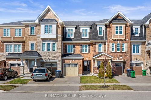 57 Baycliffe Cres, Brampton, ON, L7A3Z3 | Card Image