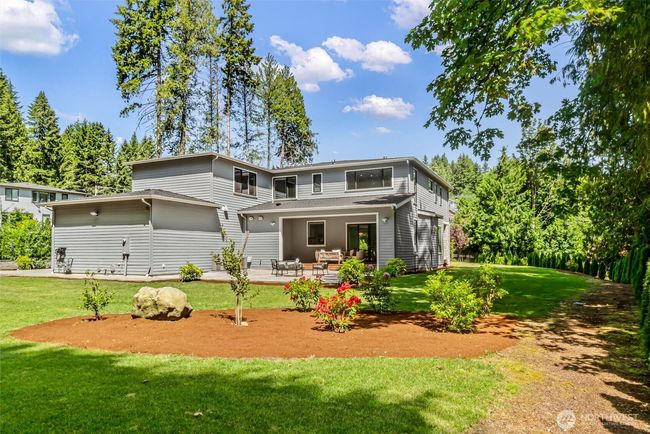 23036 35 Th Ave Se, House other with 5 bedrooms, 7 bathrooms and 3 parking in Bothell WA | Image 34