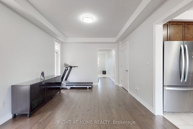 9 John Smith St, House attached with 5 bedrooms, 5 bathrooms and 3 parking in Holland Landing ON | Image 8