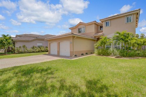 317 E Garden Cove Cir, Davie, FL, 33325-6709 | Card Image