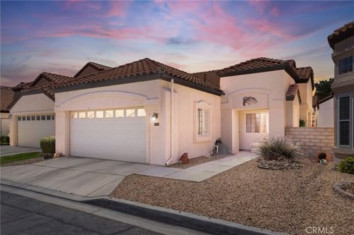 11556 Winifred Dr, Apple Valley, CA, 92308-4905 | Card Image