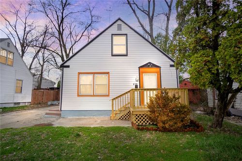 419 Lindenwood Rd, Dayton, OH, 45417-1305 | Card Image