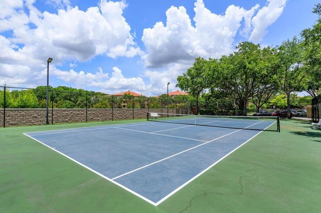 Community tennis court | Image 23