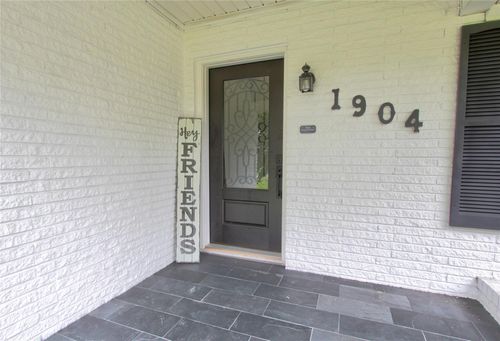 1904 Pine St, Liberty, TX, 77575-3214 | Card Image