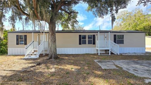 21-44 Crawford Dr, LAKE PLACID, FL, 33852-7270 | Card Image