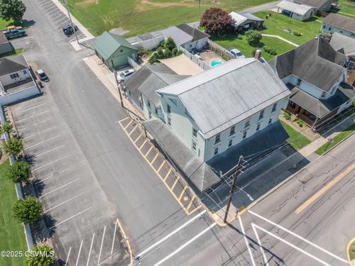305 Main St, Turbotville, PA, 17772-8800 | Card Image
