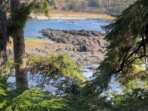 202-596 Marine Dr, Ucluelet, BC, V0R3A0 | Card Image