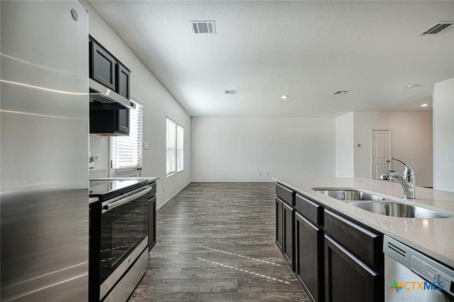 772 Circle Way, House other with 4 bedrooms, 3 bathrooms and null parking in Jarrell TX | Image 6