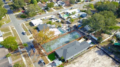 730 50th Ave N, ST PETERSBURG, FL, 33703-2817 | Card Image