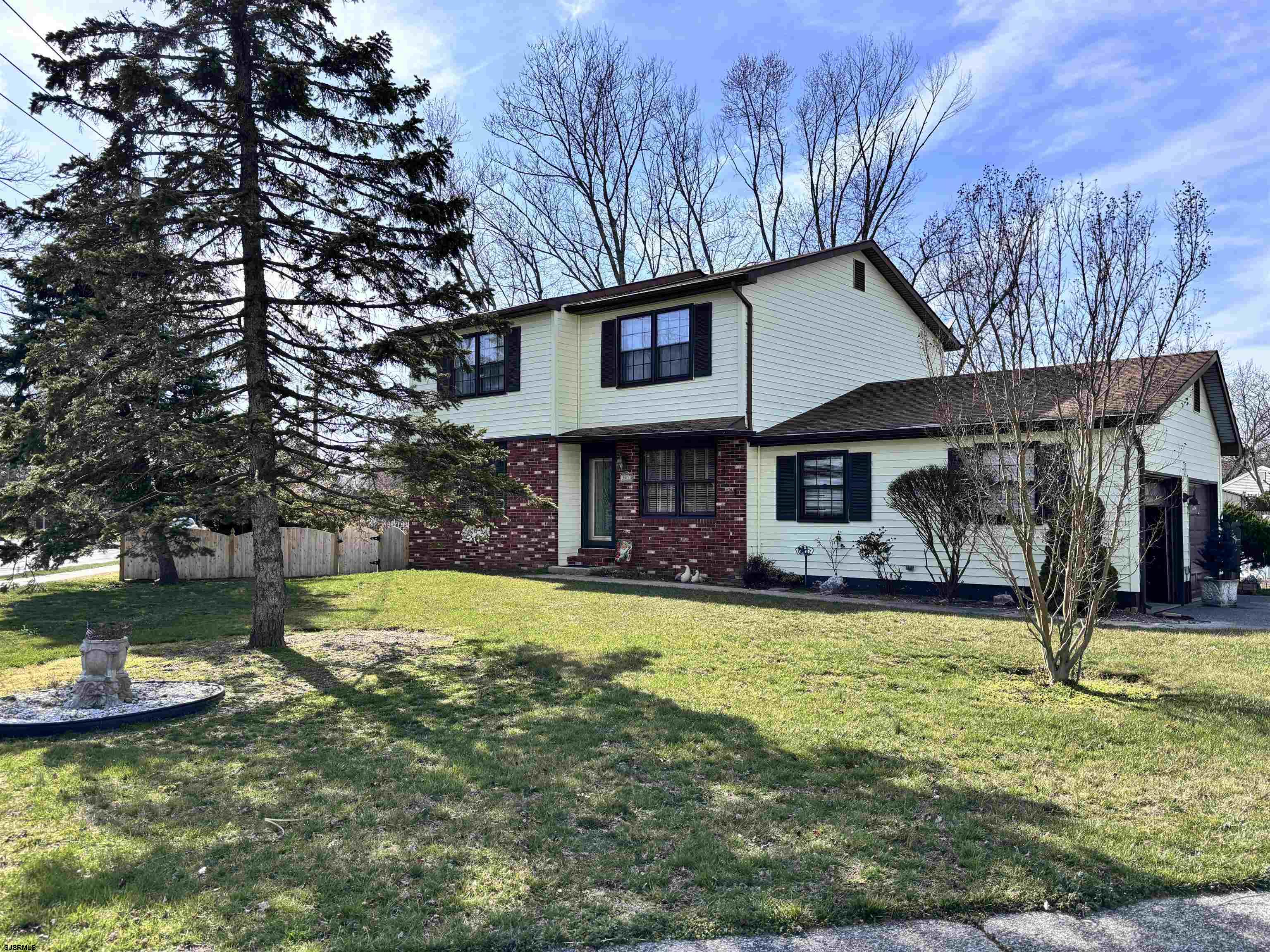 Navajo Ave, Absecon, NJ 08201